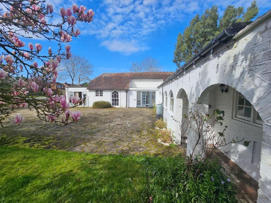 English Farmhouse Cottage Guildford Kültér fotó