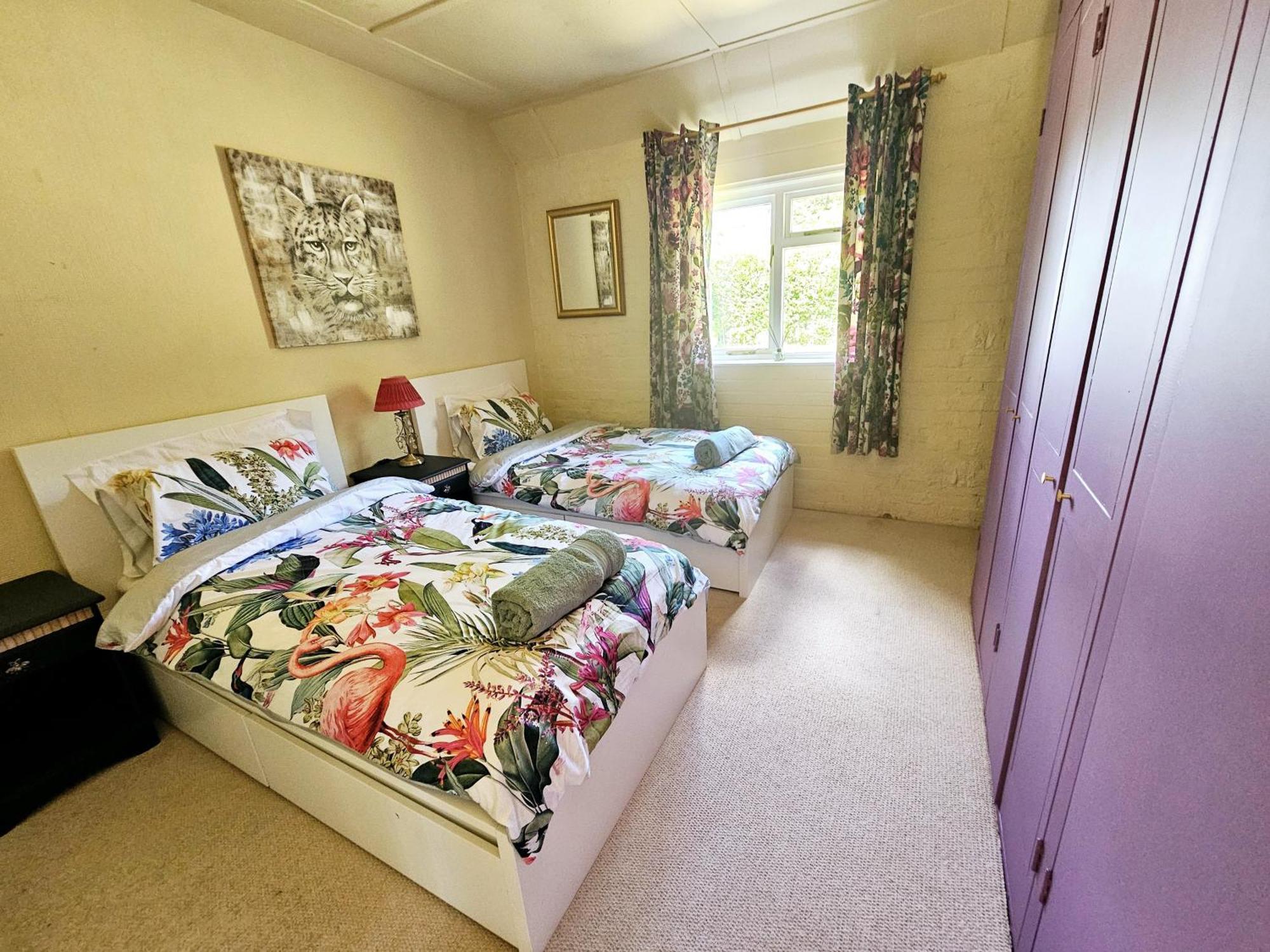 English Farmhouse Cottage Guildford Kültér fotó