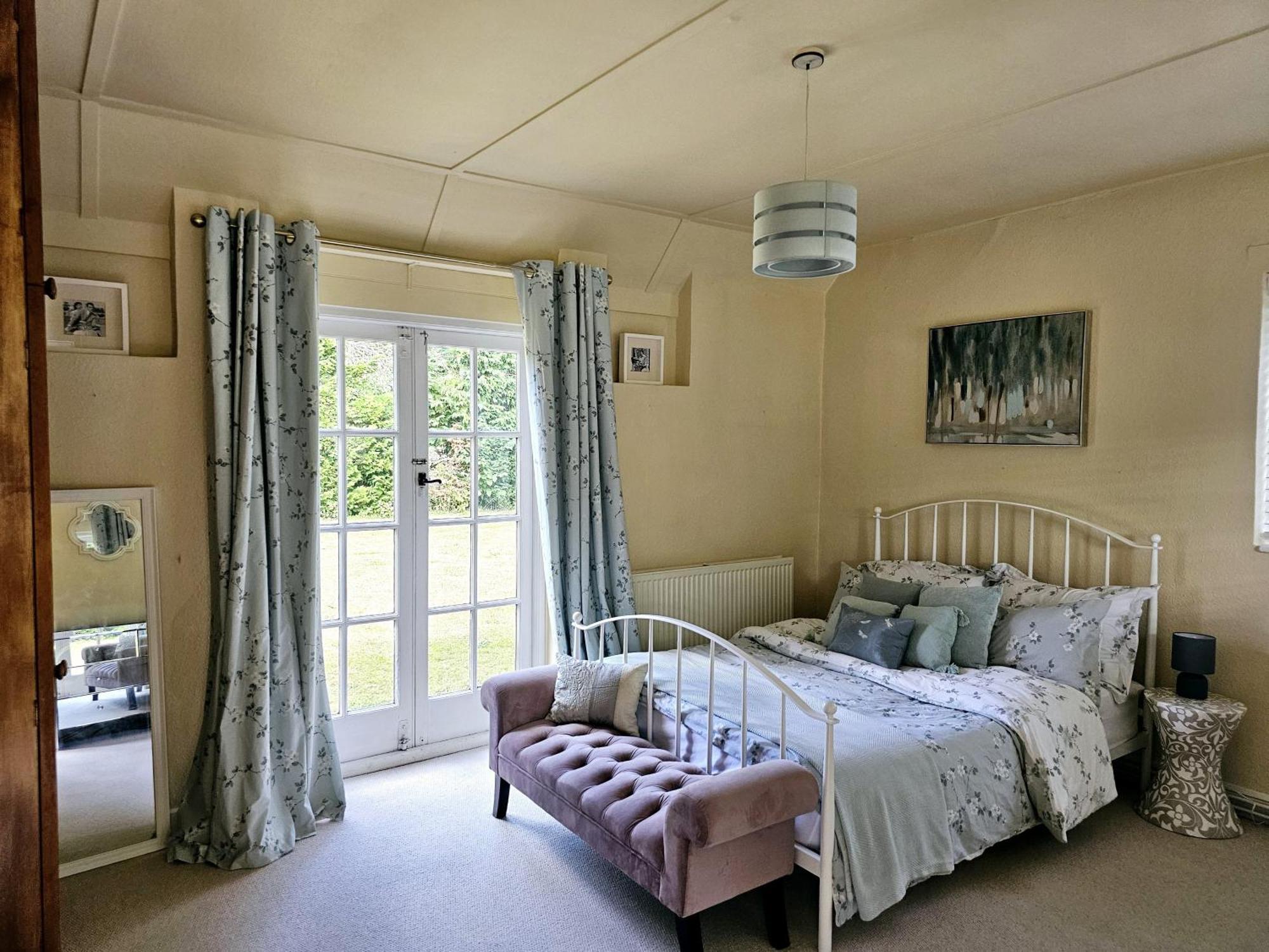 English Farmhouse Cottage Guildford Kültér fotó