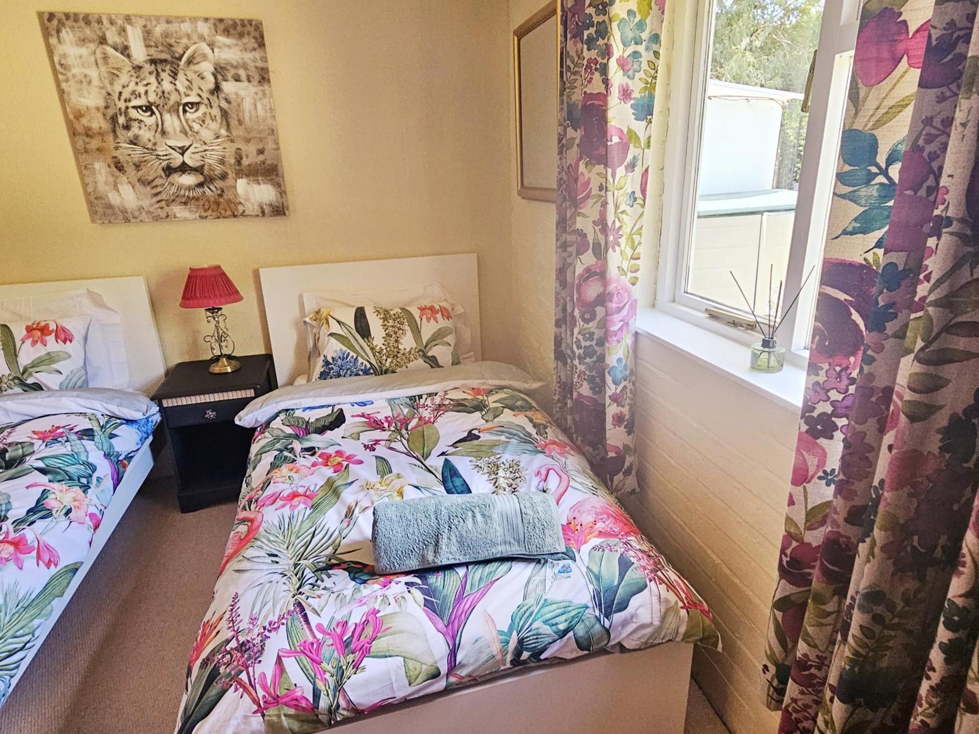 English Farmhouse Cottage Guildford Kültér fotó